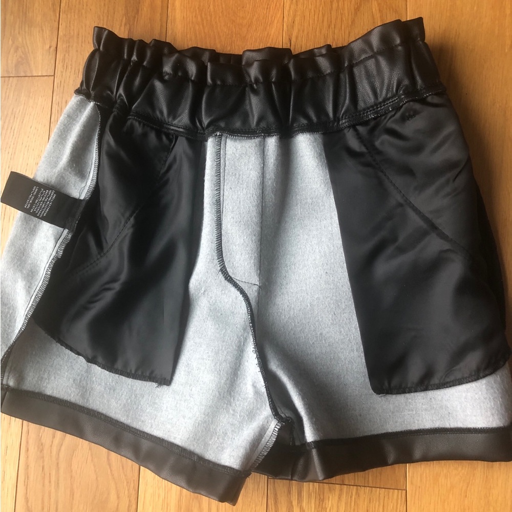 Bagatelle High Rise Faux Leather Shorts with Pockets in Black Size Small NWT - Picture 12 of 12